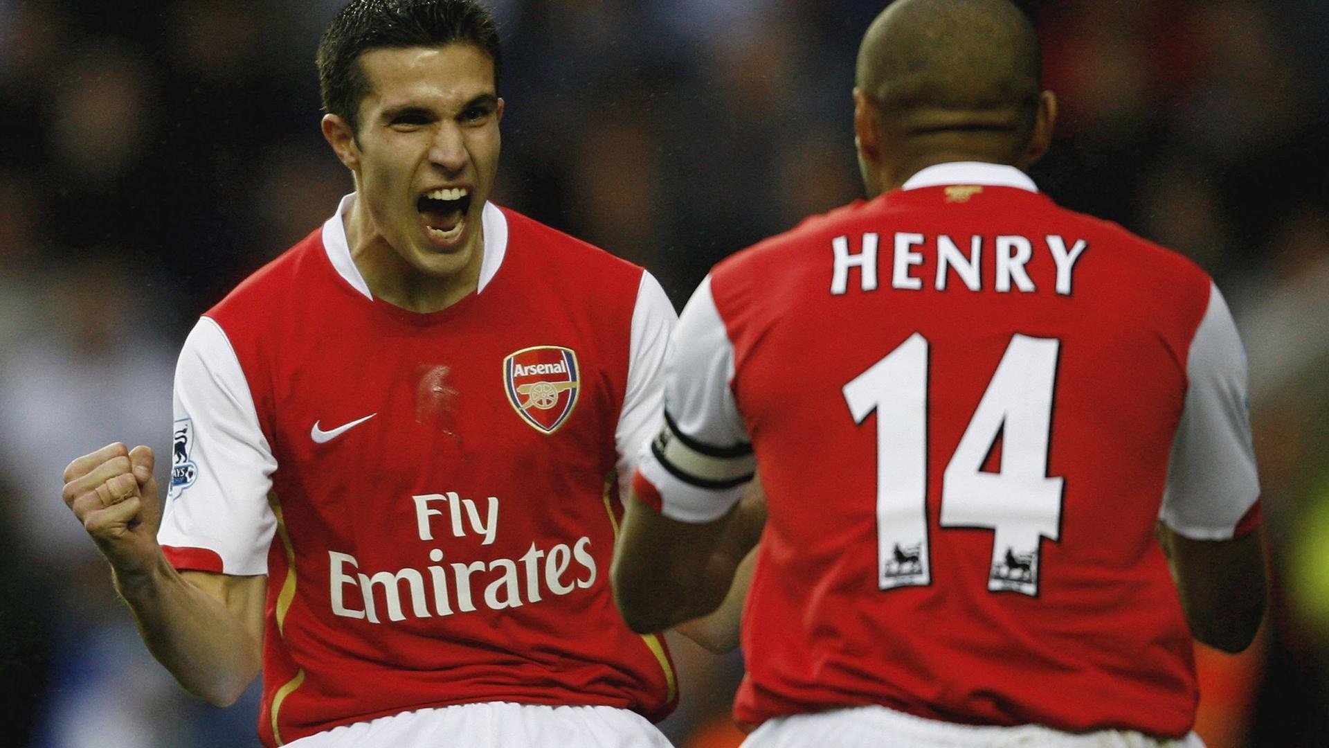 纳达尔关键破发点制胜 挺进法网半决赛